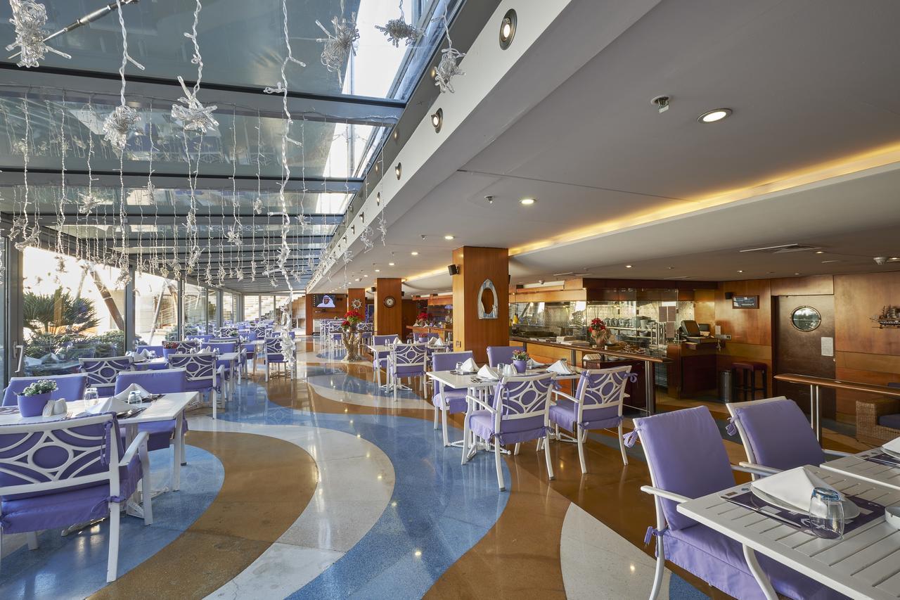 Coral Beach Hotel And Resort Бейрут Екстериор снимка