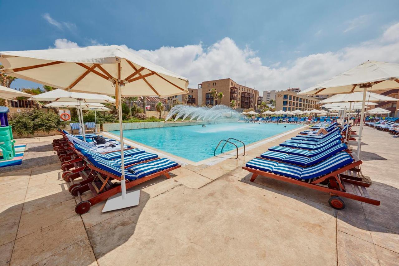 Coral Beach Hotel And Resort Бейрут Екстериор снимка